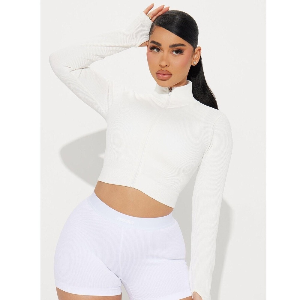 NWT Fashion Nova White Ribbed Effortless Jacket Casual XS Athletic Yoga Crop Zip